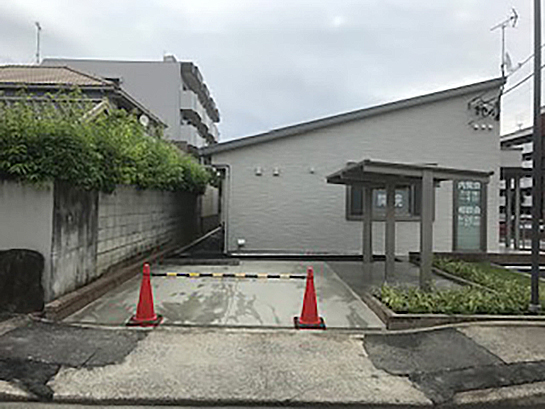 葵工業(愛知県名古屋市の土木舗装工事)|駐車場工事・補修工事・歩道乗入工事・承認工事・カーポート・フェンス・ブロック擁壁・エクステリア工事・その他工事